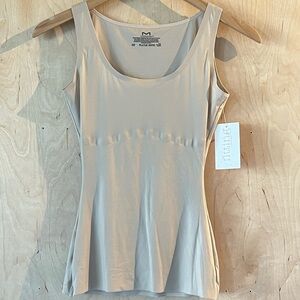 Maidenform Shapewear Tank Small